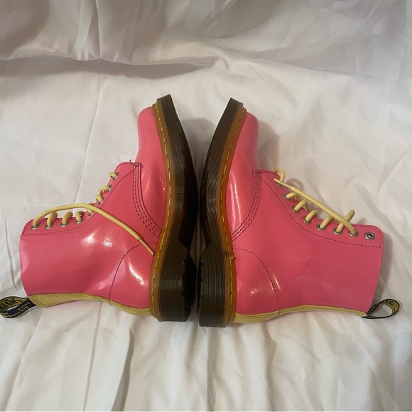 Dr. Martens Women's Pascal Boot,Acid Pink/Acid Yellow Patent, Rare fine - Picture 4 of 6
